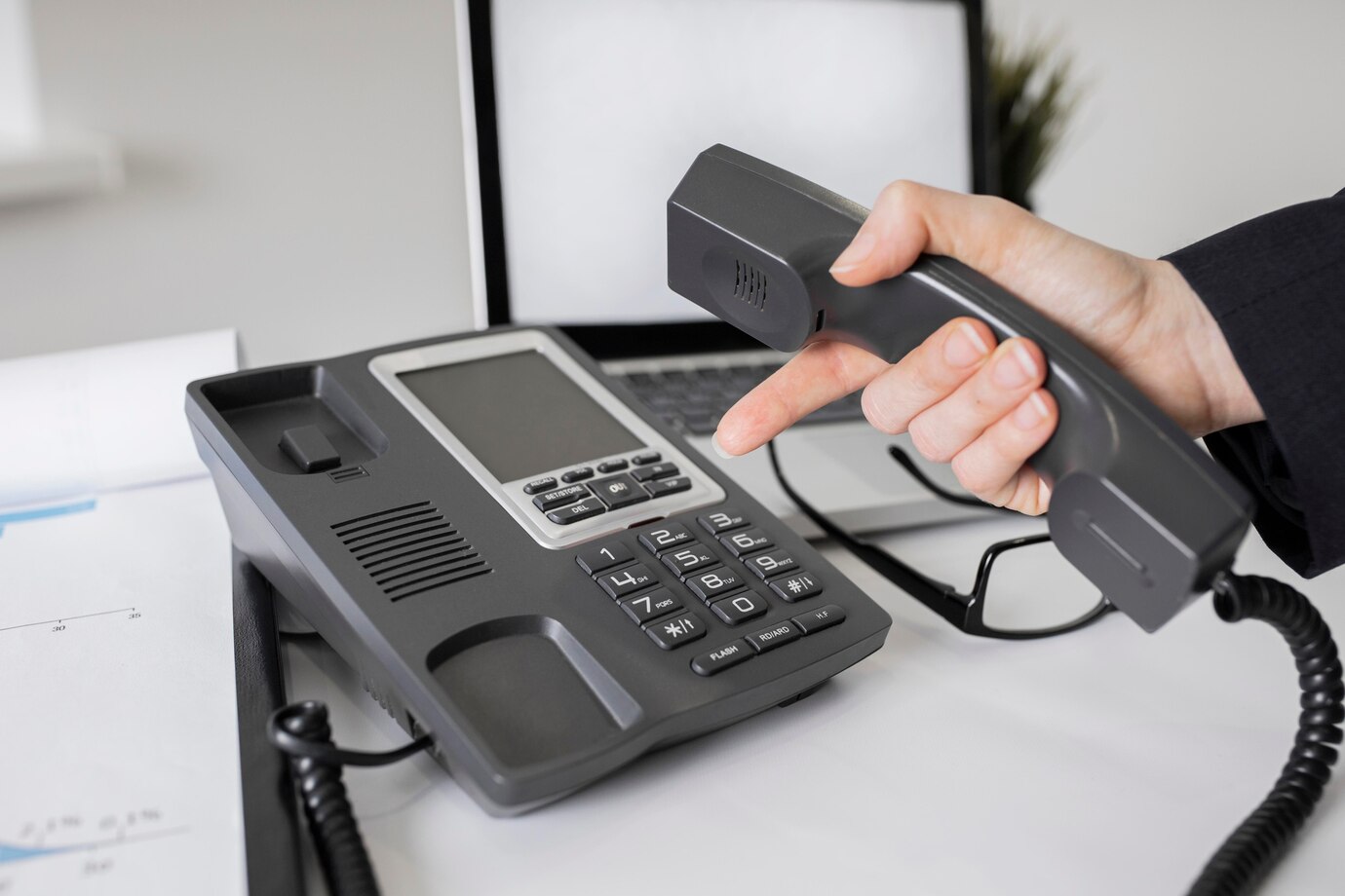 Unlocking Remote Collaboration: The Benefits of Cloud Telephony for Businesses